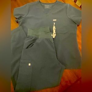Figs Technical Collection Scrub Set - Dark Harbor - Large Petite